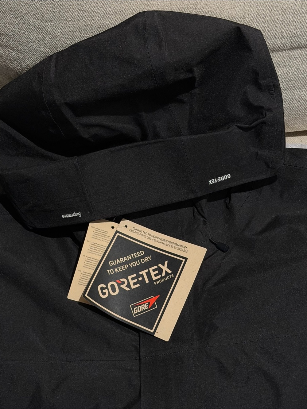 Supreme Gore-Tex Ghostface Shell Jacket Scream Size XL - Picture 11 of 12